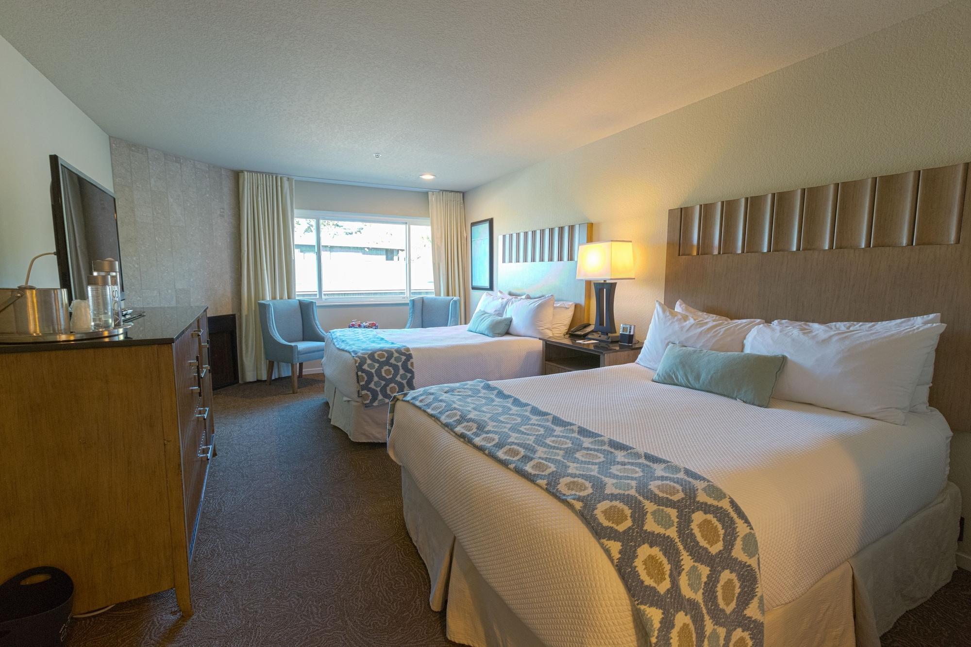 Cambria Landing Inn And Suites Екстериор снимка